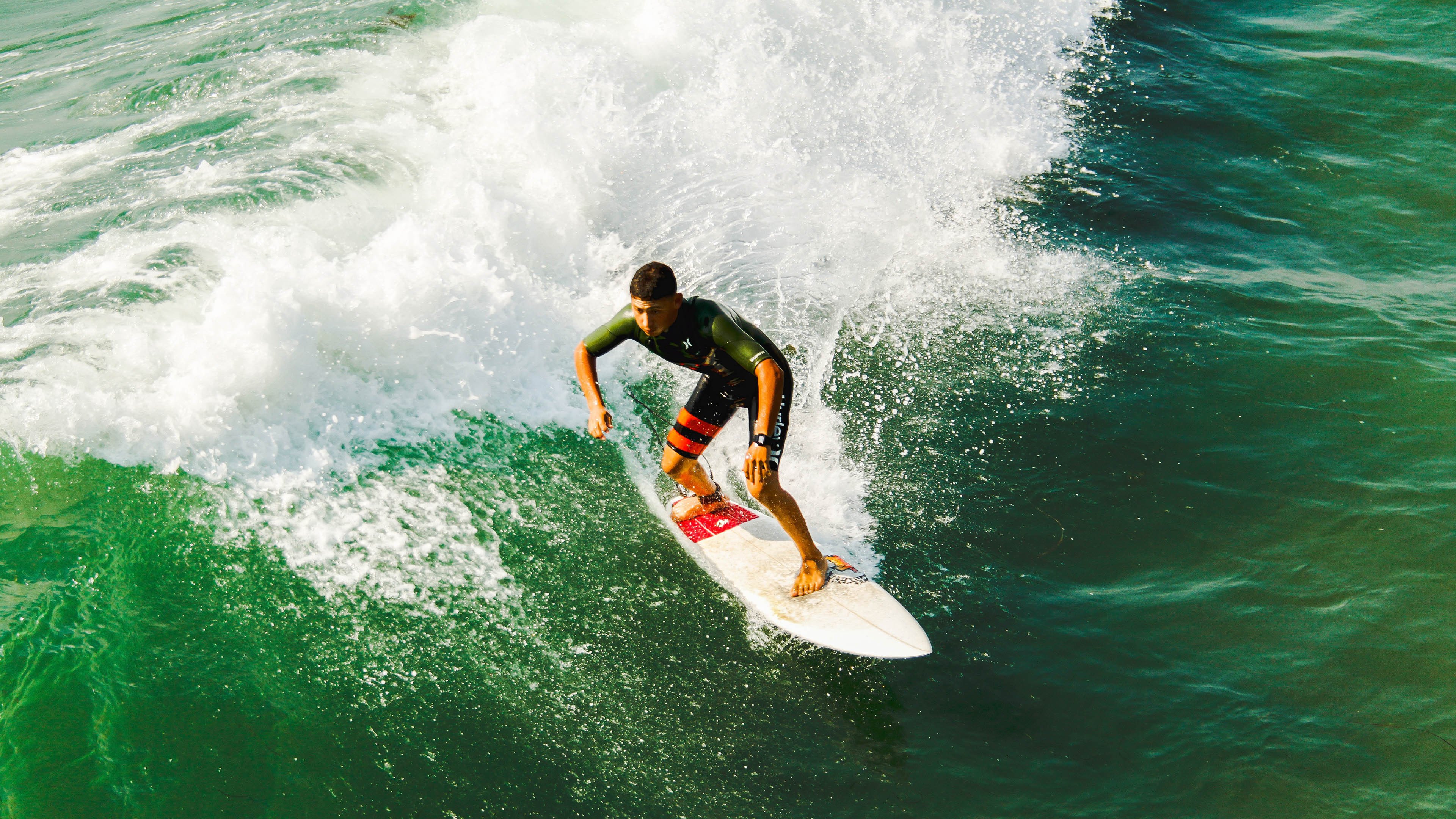 开云体育在线登入-_水上漂移：速度、技巧与浪花交织_，水上漂教程